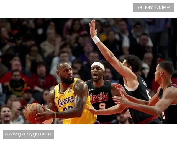 全联盟对决湖人队展现篮球魅力激烈竞争引发球迷热潮